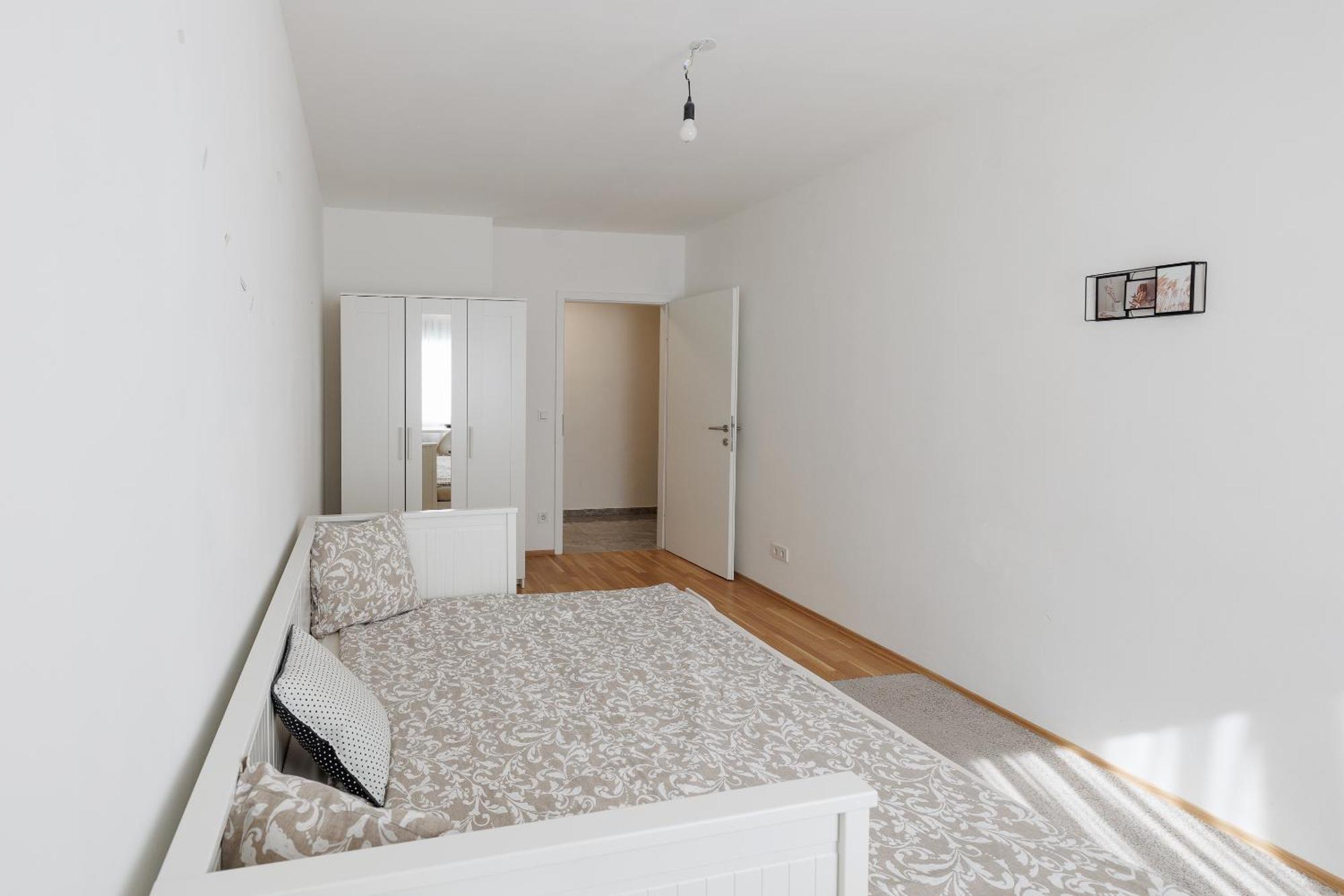 Cozy, Spacious And Charming 4 Bedrooms Apartament Vienne Extérieur photo