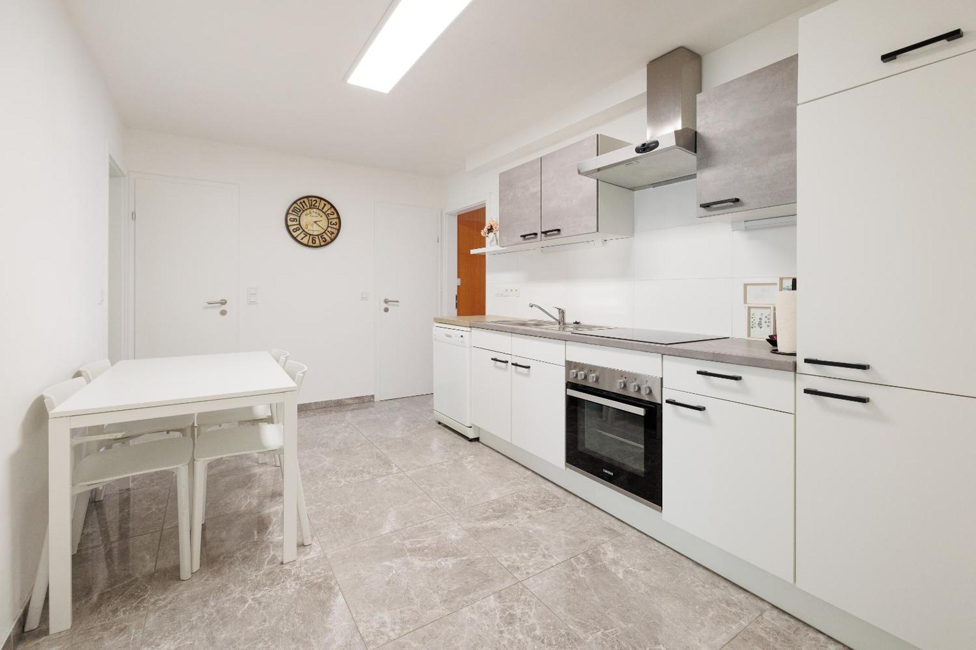 Cozy, Spacious And Charming 4 Bedrooms Apartament Vienne Extérieur photo