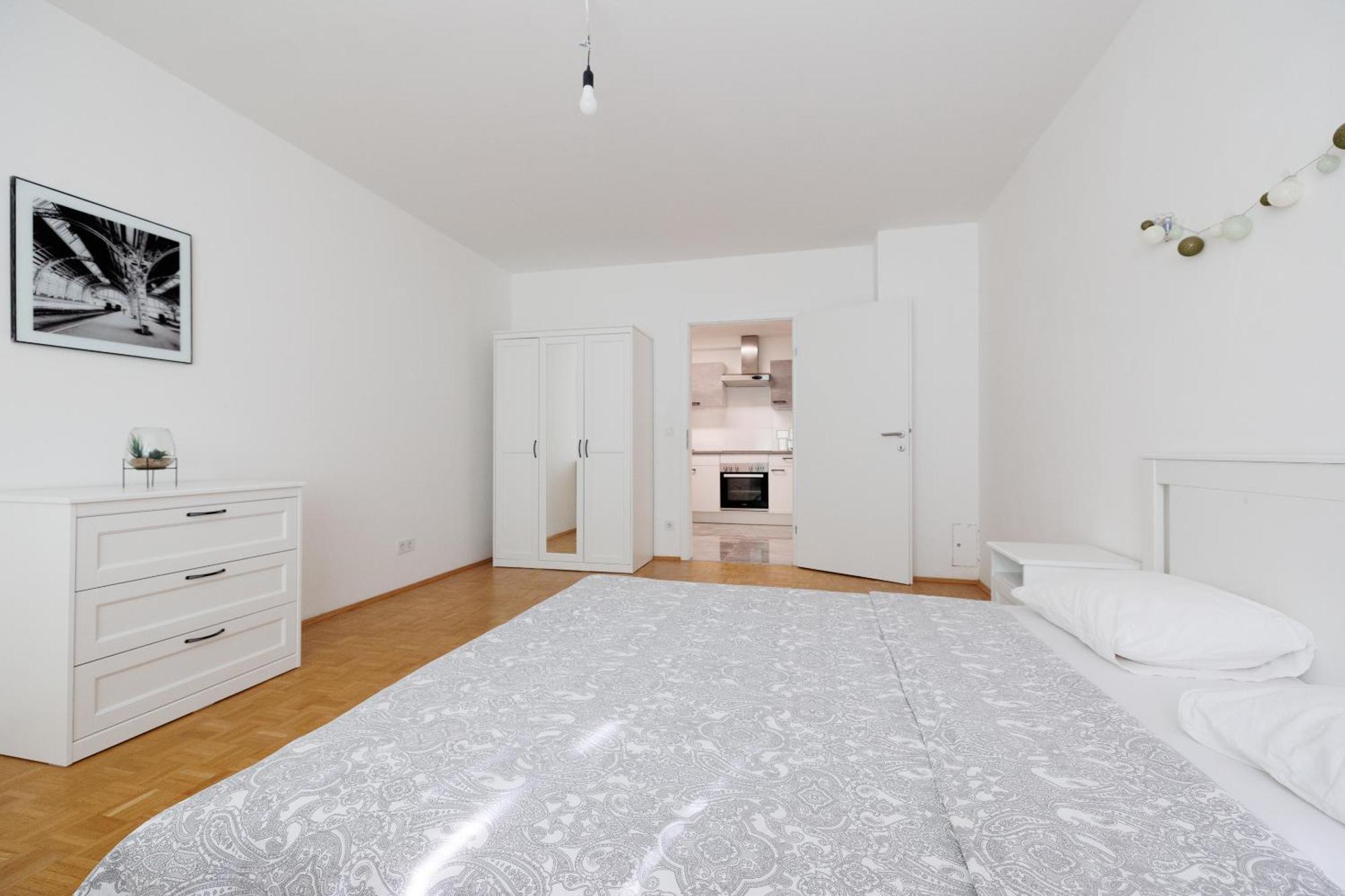 Cozy, Spacious And Charming 4 Bedrooms Apartament Vienne Extérieur photo